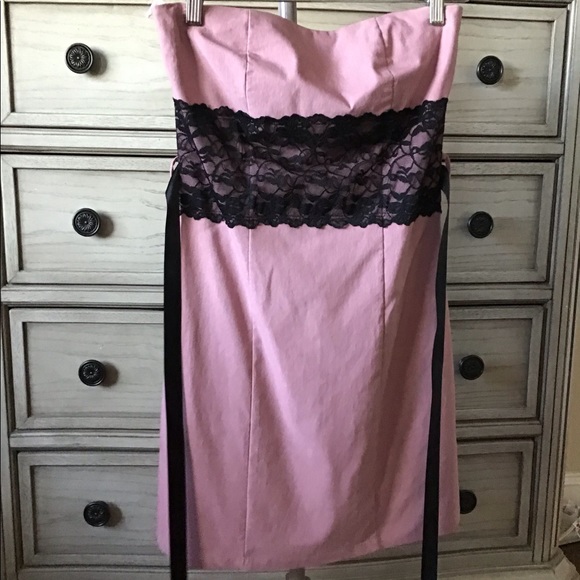 Dress - Picture 8 of 8